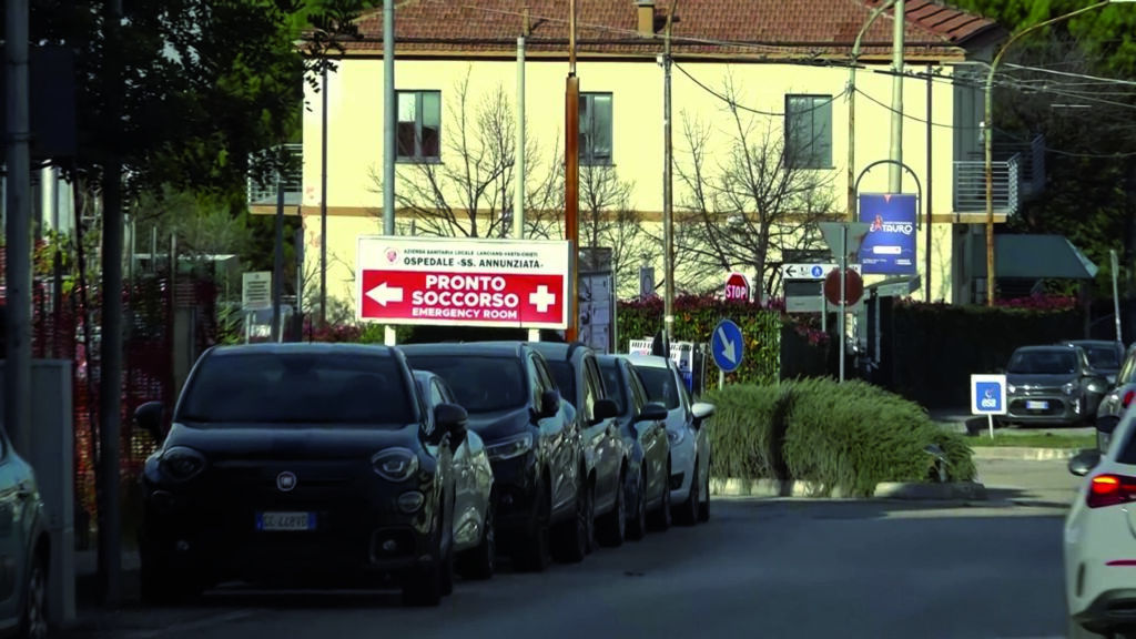 Investita mentre si reca dal figlio in ospedale