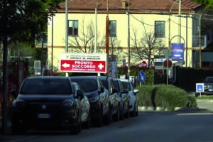 Investita mentre si reca dal figlio in ospedale