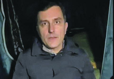 Oltre una settimana in tenda, la guerra di Piero continua