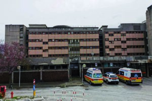 Sanità, la tenda di Piero potrebbe non restare sola