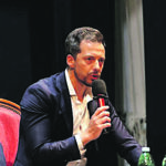 Benefit ai medici, Greco non le manda a dire: è solo uno spot