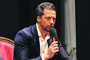 Benefit ai medici, Greco non le manda a dire: è solo uno spot