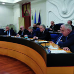 Rimpasto di metà mandato, riunioni e giornate decisive