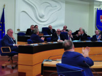 Pallante fa bottino pieno: confermato presidente, voti anche dall’opposizione