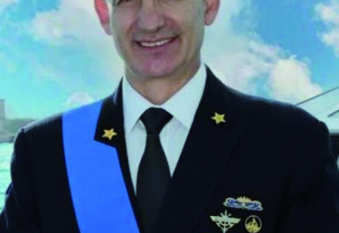 Ai vertici della Marina, Riccia celebra il generale Sciandra