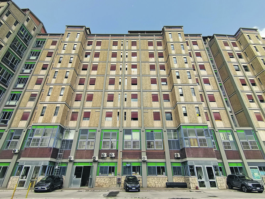 Iorio rilancia il policlinico: unica via per salvare la sanità. «E stop a tagli e commissari»