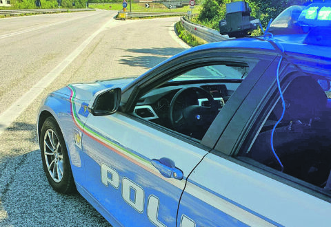 Polizia stradale al collasso, la Uil tuona: sotto organico, servono nuove unità