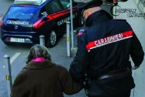 Tenta di truffare due anziane, arrestato 36enne campano