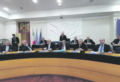 Nuova legge elettorale, fine dei collegi blindati