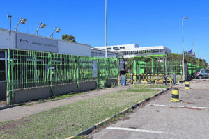 L’elettrico dà problemi, Stellantis può ripensarci