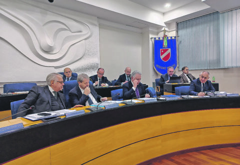 Rimpasto rinviato al post bilancio, Roberti: prima il dossier deficit