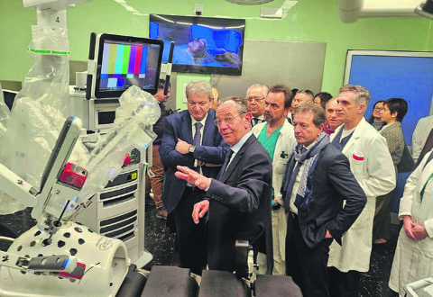 Il da Vinci Xi ora c’è, bisogna costruire la chirurgia robotica