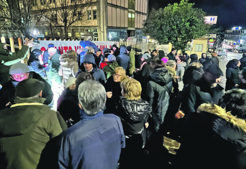 La tenda di Piero diventa presidio collettivo