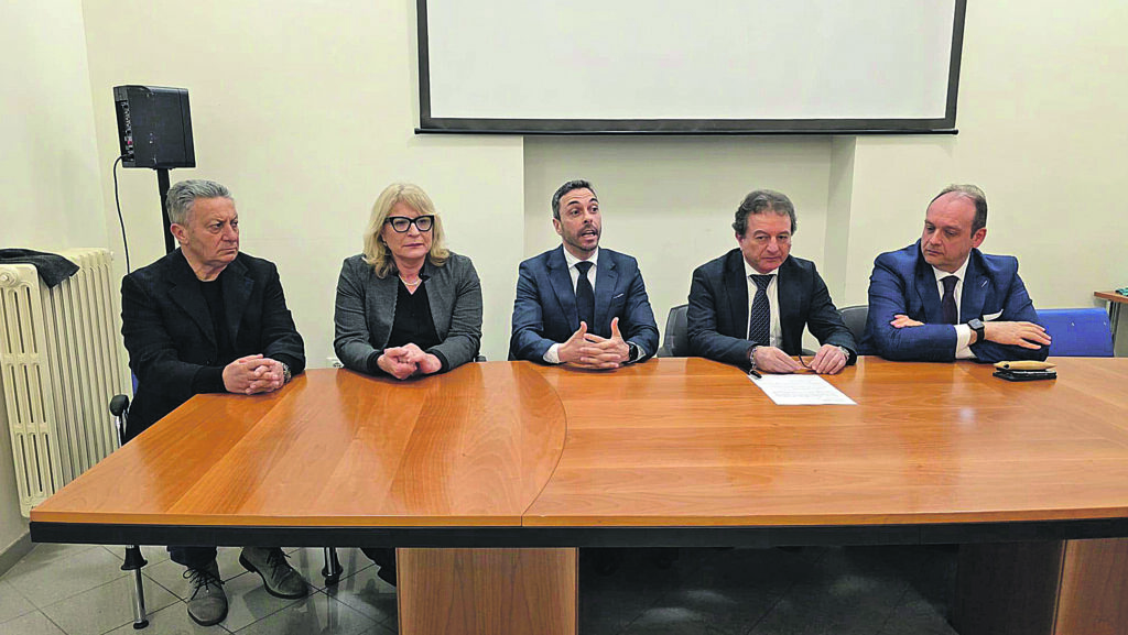 Chirurgia robotica per ridurre la mobilità passiva, l’impegno del ginecologo: cure vicino casa