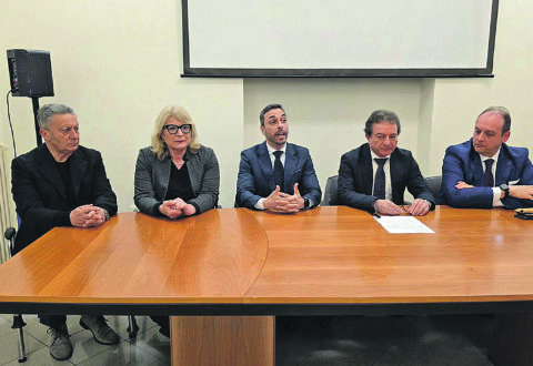 Chirurgia robotica per ridurre la mobilità passiva, l’impegno del ginecologo: cure vicino casa