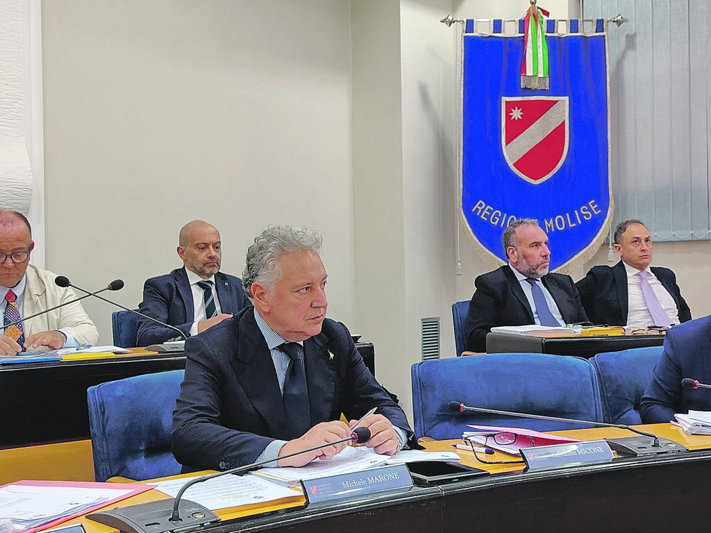 Elettrificazione, Marone respinge le accuse: ritardi recuperati grazie a noi