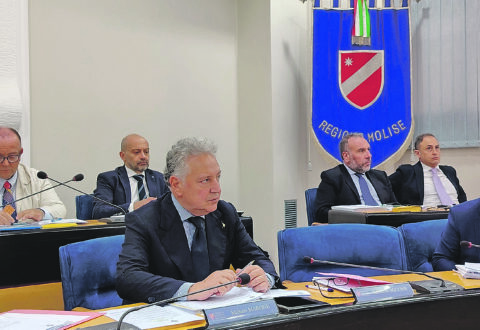 Elettrificazione, Marone respinge le accuse: ritardi recuperati grazie a noi
