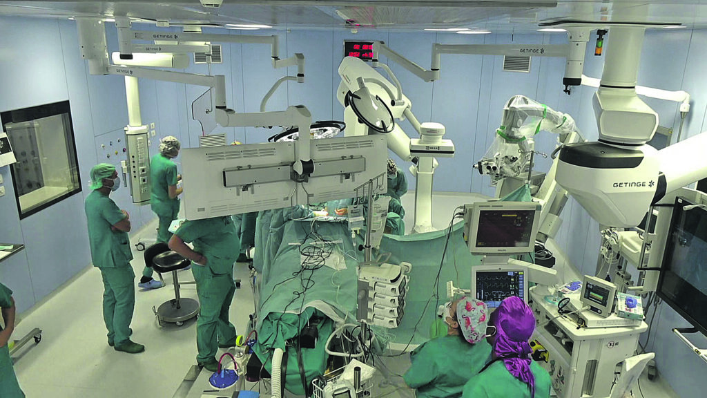 Indagine di mercato per la sala ibrida, altro booster al Cardarelli