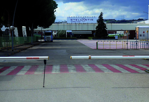 Il cambio Edct riduce gli esuberi e traccia il futuro del sito