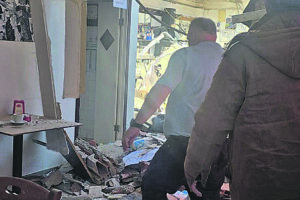 Crollo al Café de Paris, il titolare trasferito al Neuromed