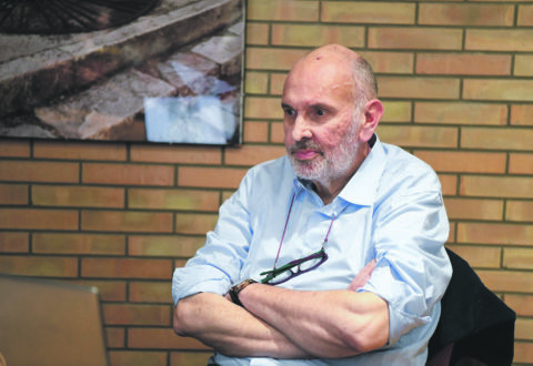 Il prof ancora fra i suoi studenti, sei borse in memoria di Capobianco