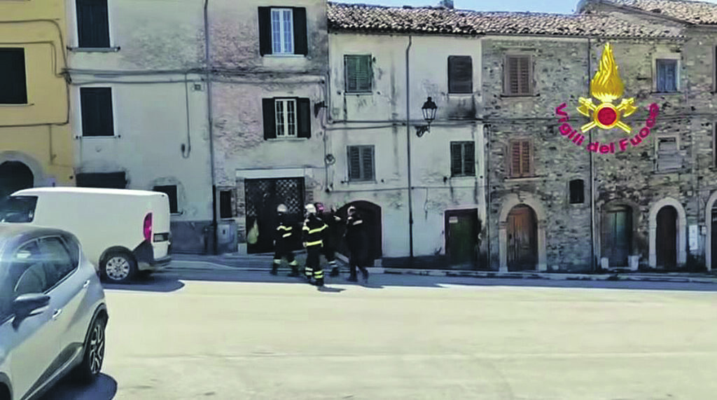 Salcito, frana minaccia le abitazioni: 50 persone sgomberate