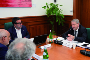 Ferrovie al lavoro sui binari, tempi più corti per riattivare A14 e treni sulla linea adriatica