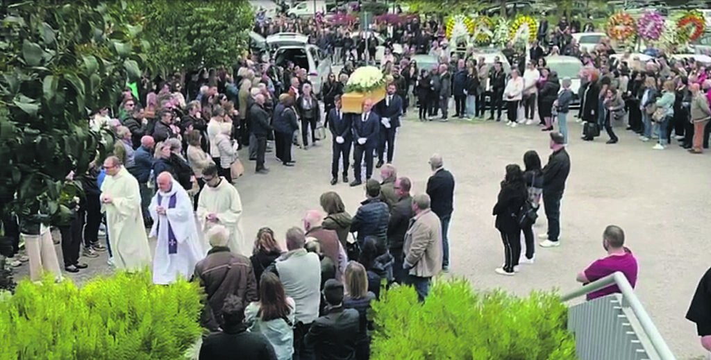 Isernia piegata dal dolore, ieri l’addio a Danilo Angelone