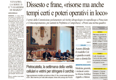 La prima pagina dell’edizione in edicola oggi