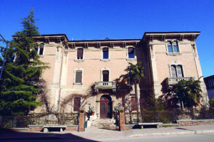 Villa Maria fuori dalla rete ospedaliera, scontro sul Programma operativo